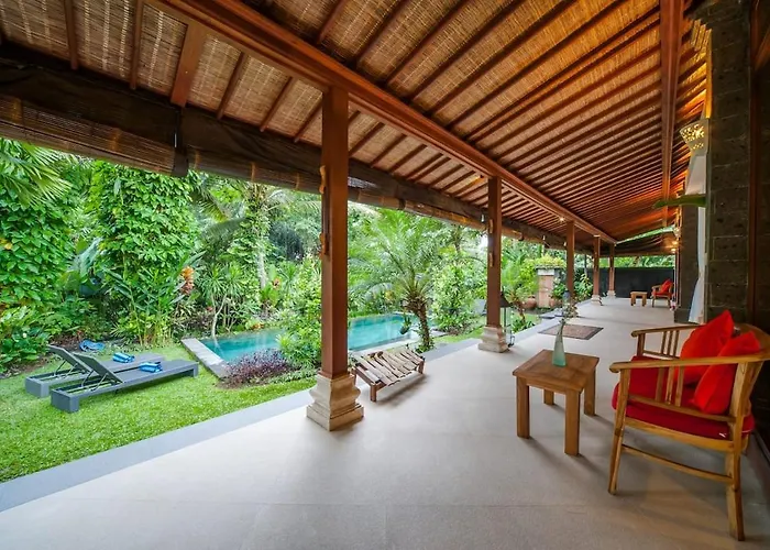 Luxury 3br Infinity Jungle View Aashaya Villa